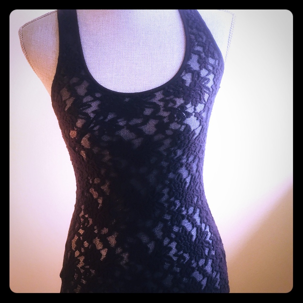 Guess top Sz small